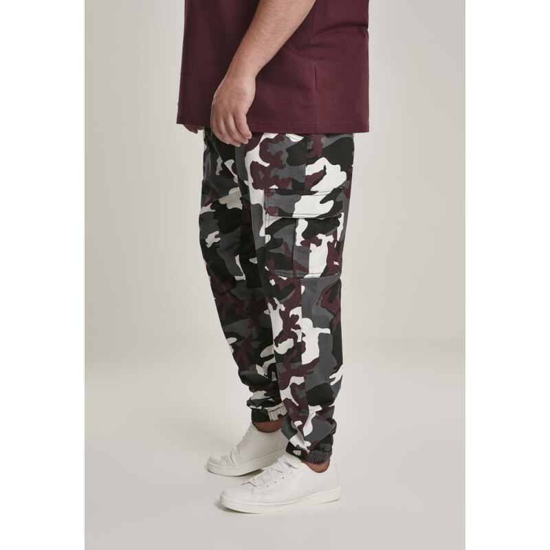 Kalhoty Urban Classics Camo Cargo Jogging Pants 2.0 - wine camo