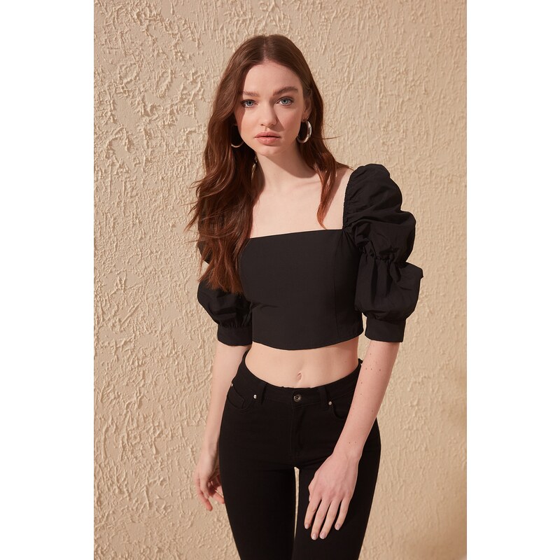 Dámský crop top Trendyol Ruffle detailed