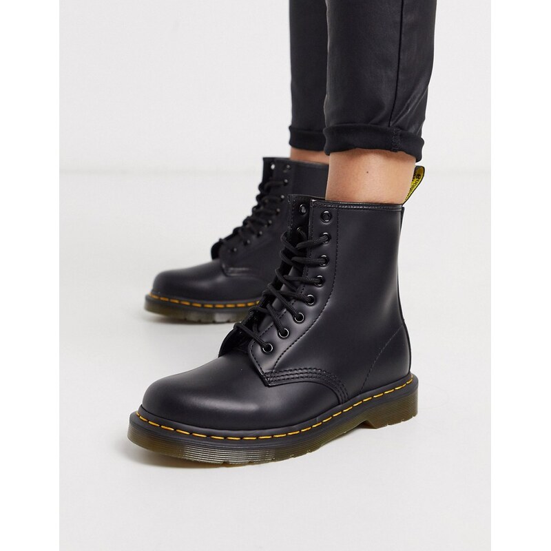 Dr Martens Modern Classics Smooth 1460 8-Eye Boots-Black