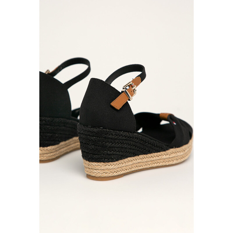 Sandály Tommy Hilfiger BASIC OPENED TOE MID WEDGE černá barva, FW0FW04785