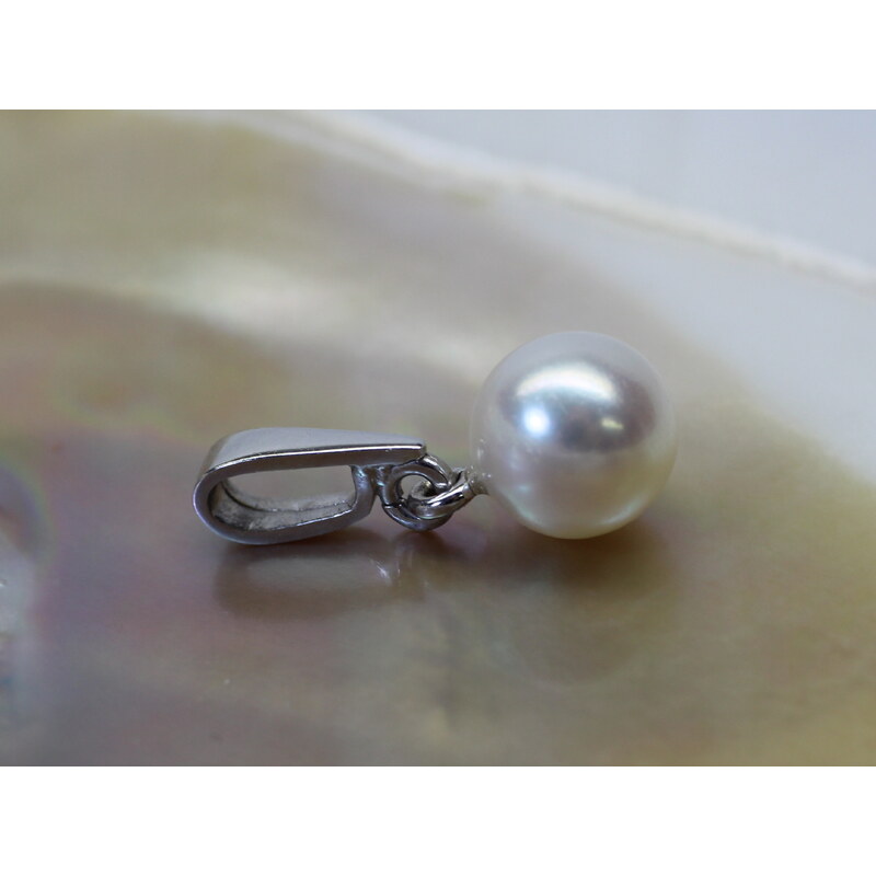 zlatý přívěsek s mořskou perlou 7-7,5 mm