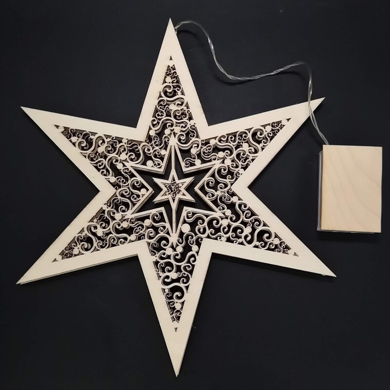 AMADEA Dřevěná svítící dekorace hvězda s LED osvětlením, 35 cm