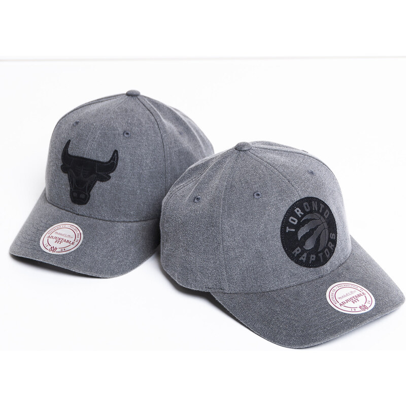 Kšiltovka Mitchell & Ness Chicago Bulls 298 Erode Black Snapback