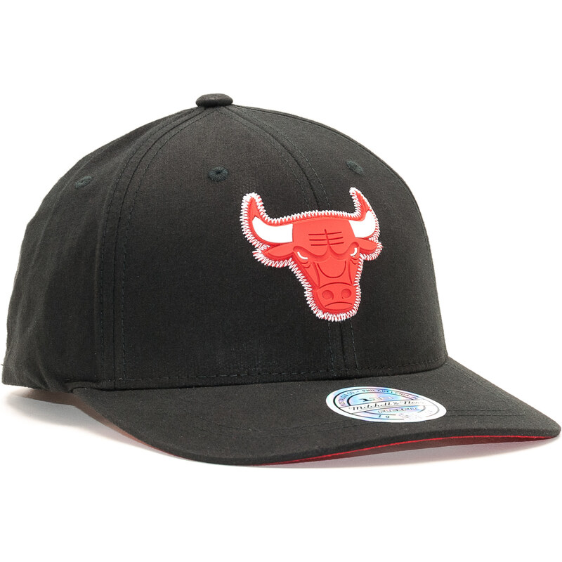 Kšiltovka Mitchell & Ness NBA Biowashed Zig Zag 110 SB Chicago Bulls Black Snapback