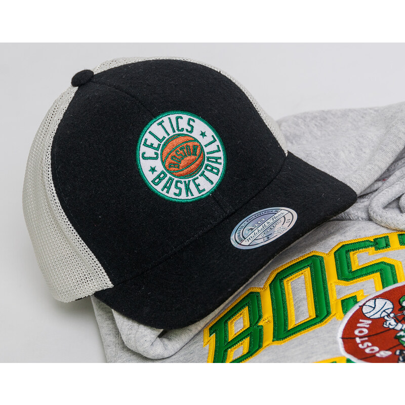 Kšiltovka Mitchell & Ness Patch 110 SB Boston Celtics Black/White Snapback