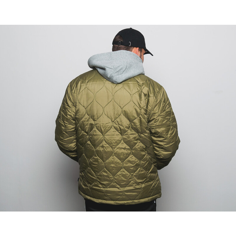 #Zahřeje: Bunda Stussy Quilted Work Jacket Olive