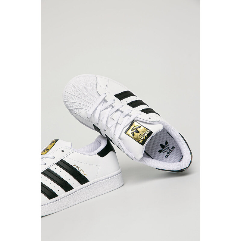 adidas Originals - Dětské kožené boty Superstar FU7714