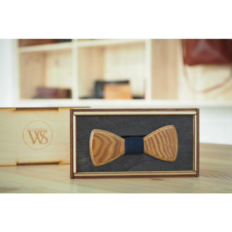 Wood Style Motýlek Mini Kořenice