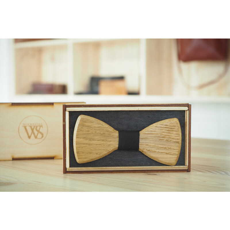 Wood Style Motýlek Kulatý Dub