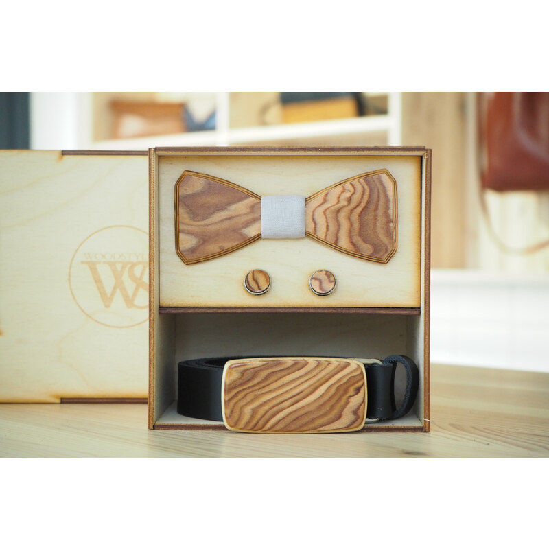 Wood Style Set Hranatý Kořenice - opasek,motýlek a manžetové knoflíčky