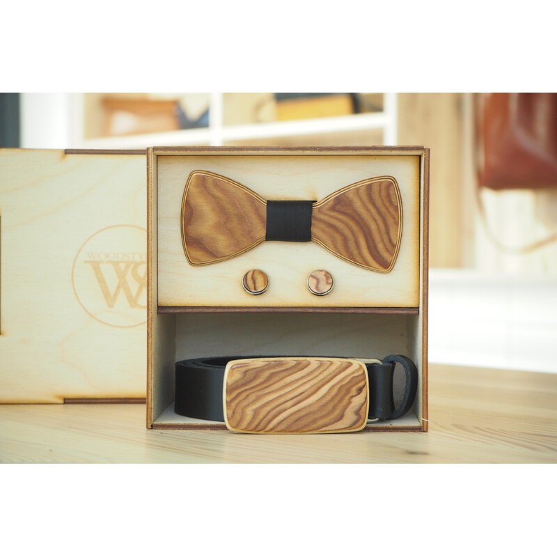 Wood Style Set Kulatý Kořenice - opasek,motýlek a manžetové