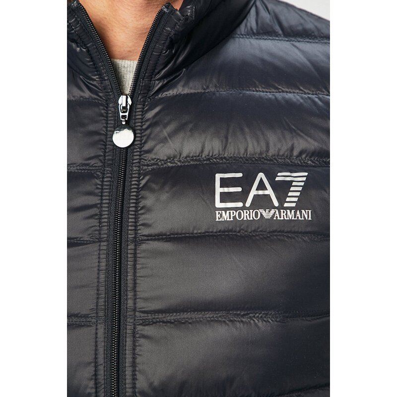 Péřová vesta EA7 Emporio Armani tmavomodrá barva