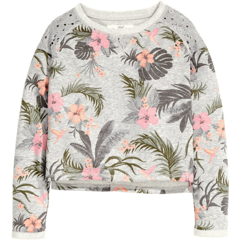 H&M Sweatshirt with lace