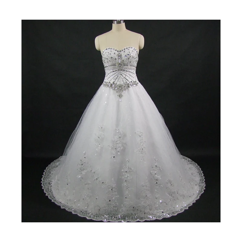 Donna Bridal zdobené a třpytivé svatební šaty s originální sukní + na  vlečce výkroj do oválu - GLAMI.cz