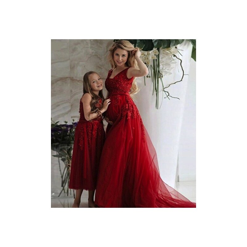 Donna Bridal stejné šaty pro maminku i dcerku