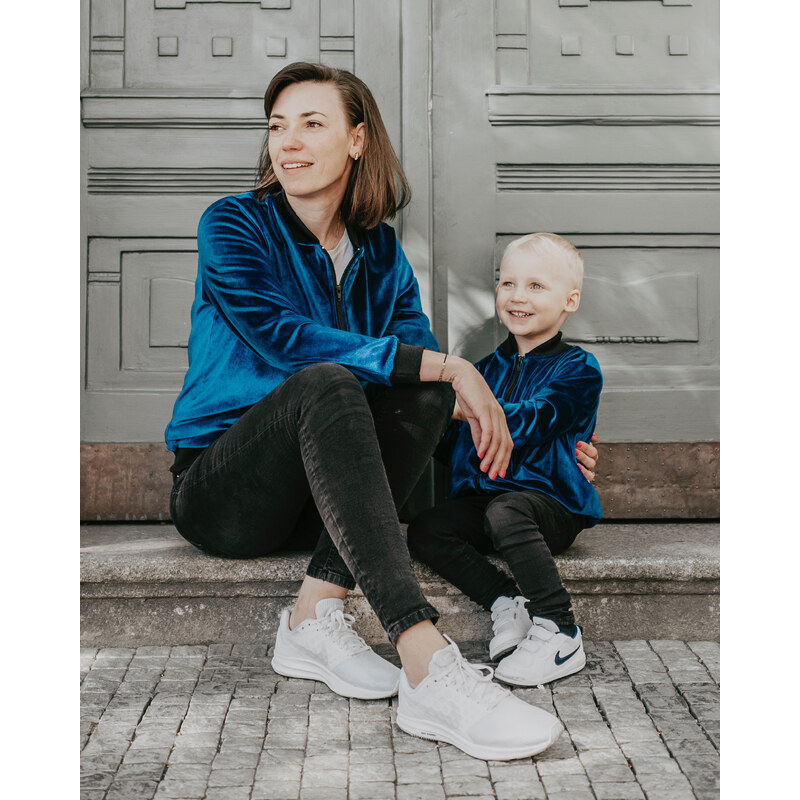 Sametová bomber bunda royal blue