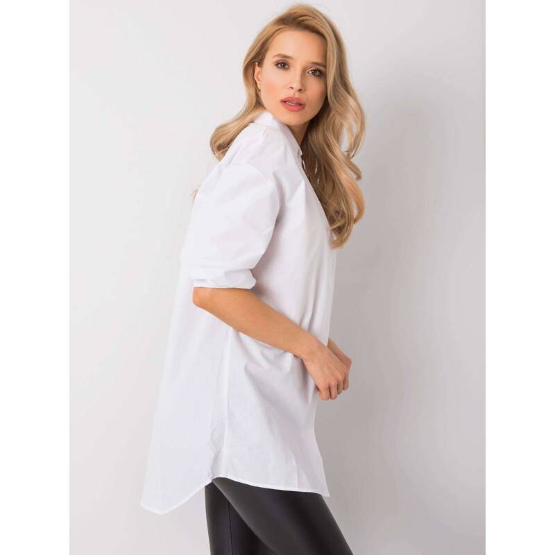 Fashionhunters RUE PARIS White shirt with decorative sleeves