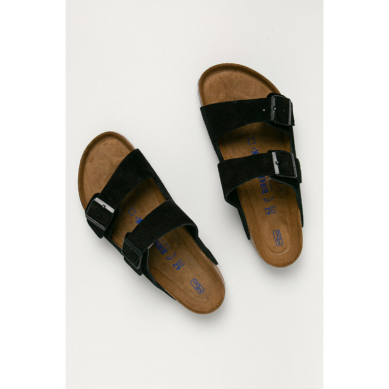 Semišové pantofle Birkenstock Arizona pánské, černá barva