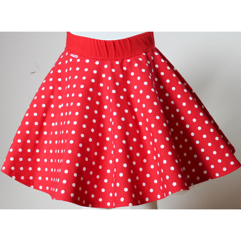 Červená retro sukně se spodničkami