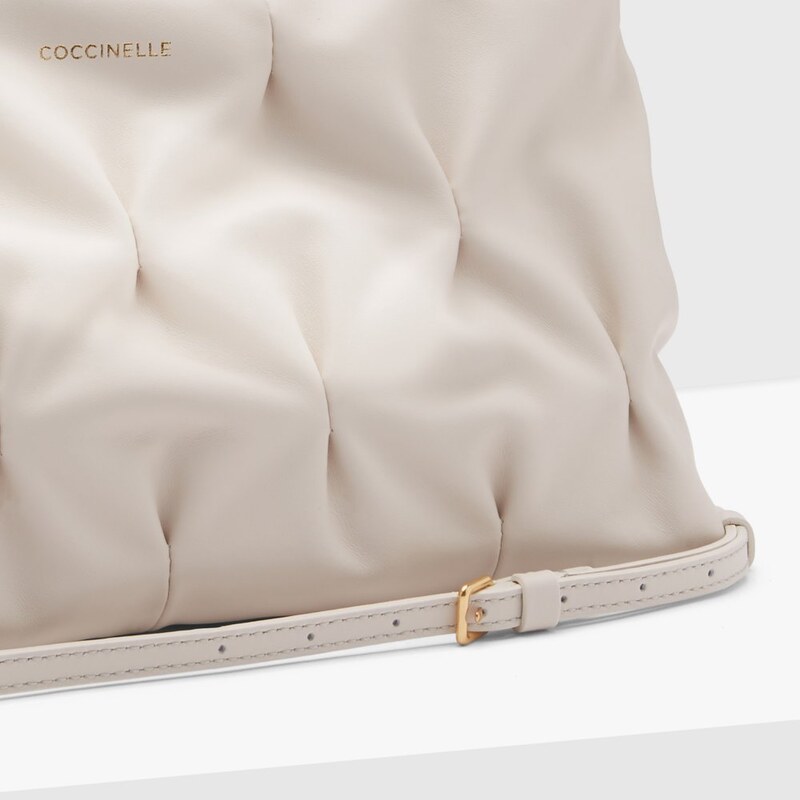 KABELKA COCCINELLE OPHELIE GOODIE lambskine white maxi