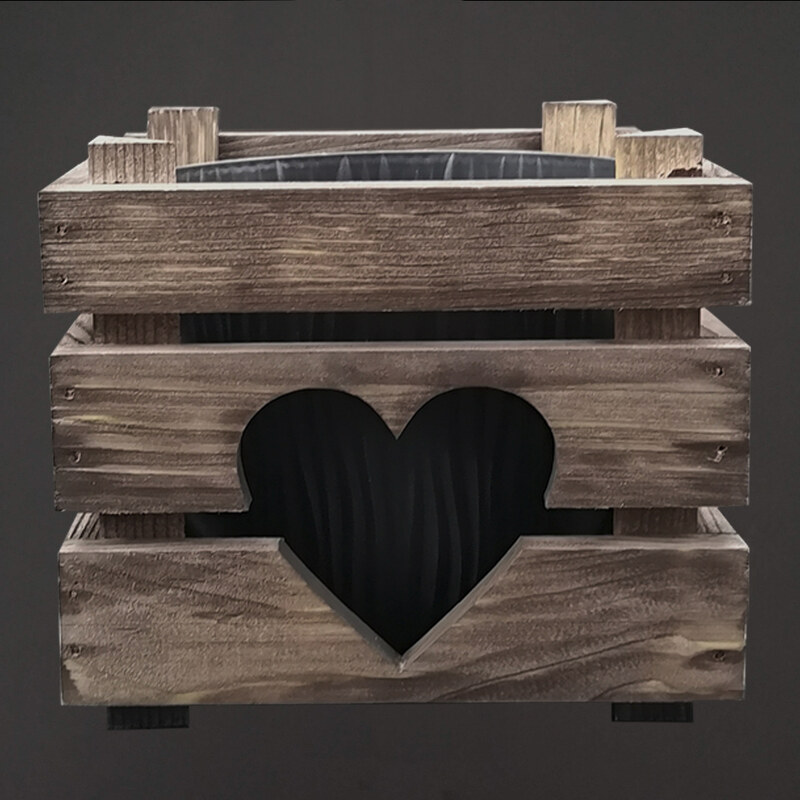 AMADEA Dřevěný obal na květináč se srdcem tmavý, 17x17x15cm Český výrobek