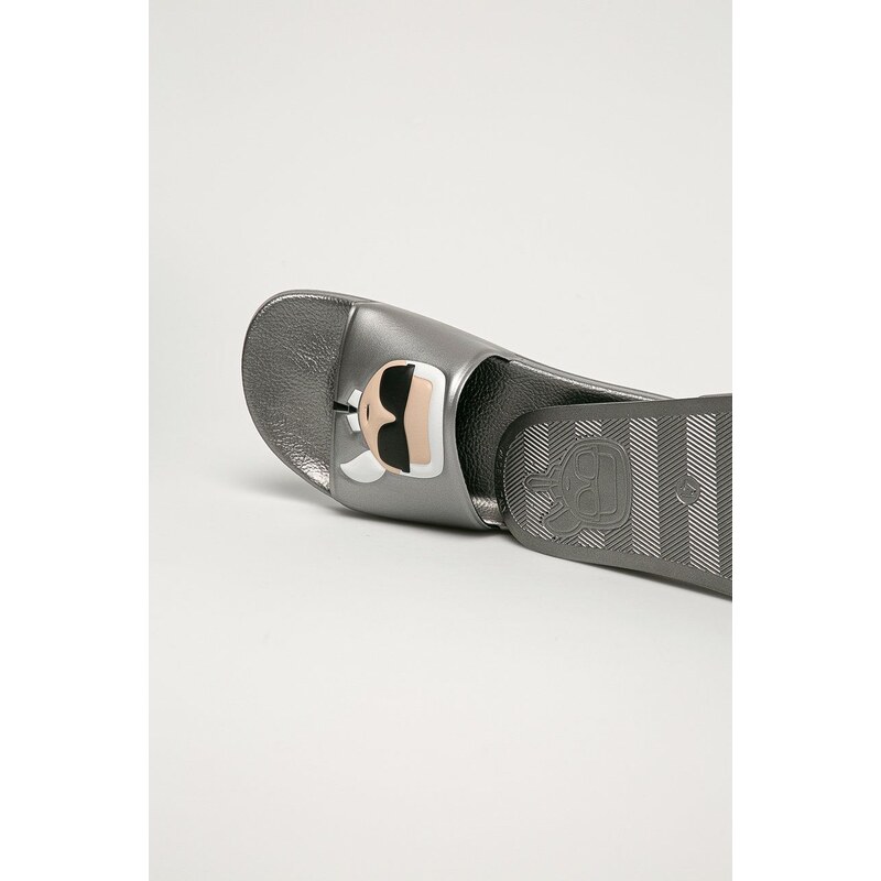 Pantofle Karl Lagerfeld pánské, stříbrná barva