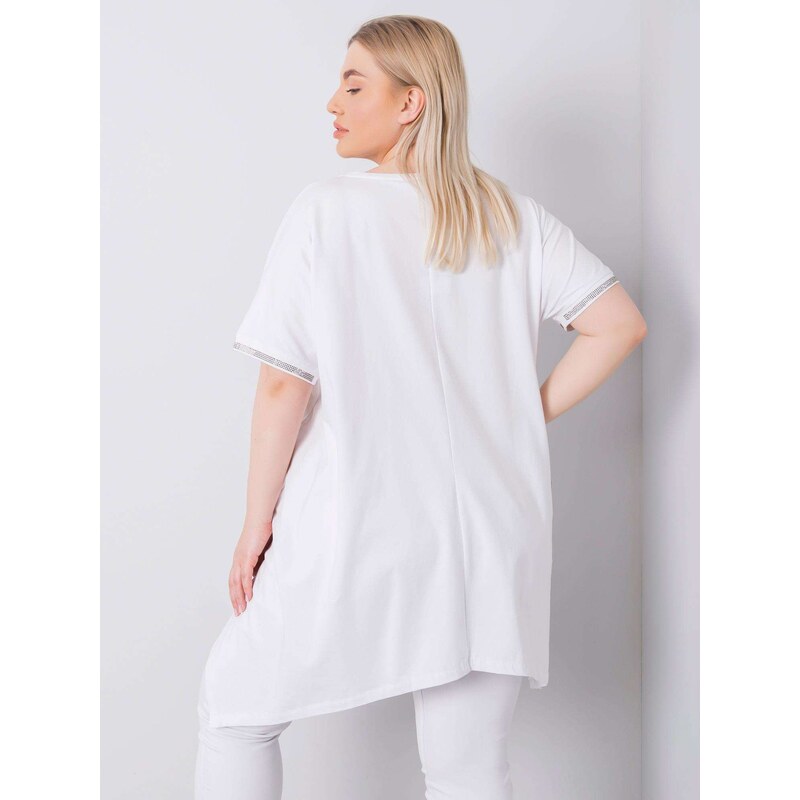 Fashionhunters Oversized bílá halenka s aplikacemi