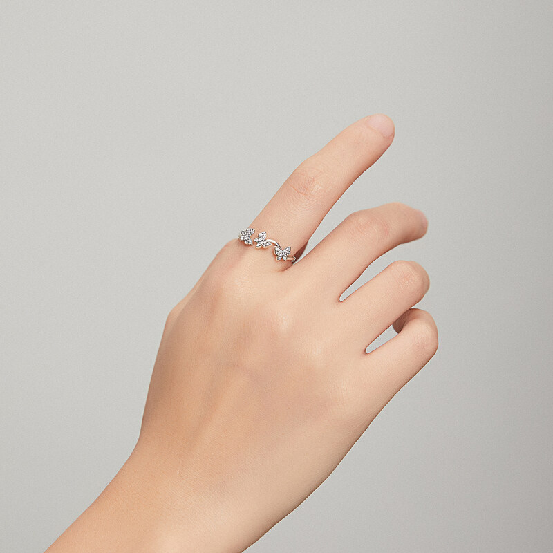Emporial stříbrný nastavitelný prsten Třpytiví motýlci SCR704