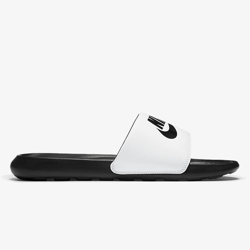 NIKE VICTORI ONE SLIDE