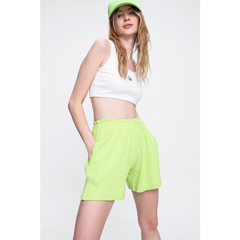 Trend Alaçatı Stili Women's Peanut Green Cotton Bermuda Shorts