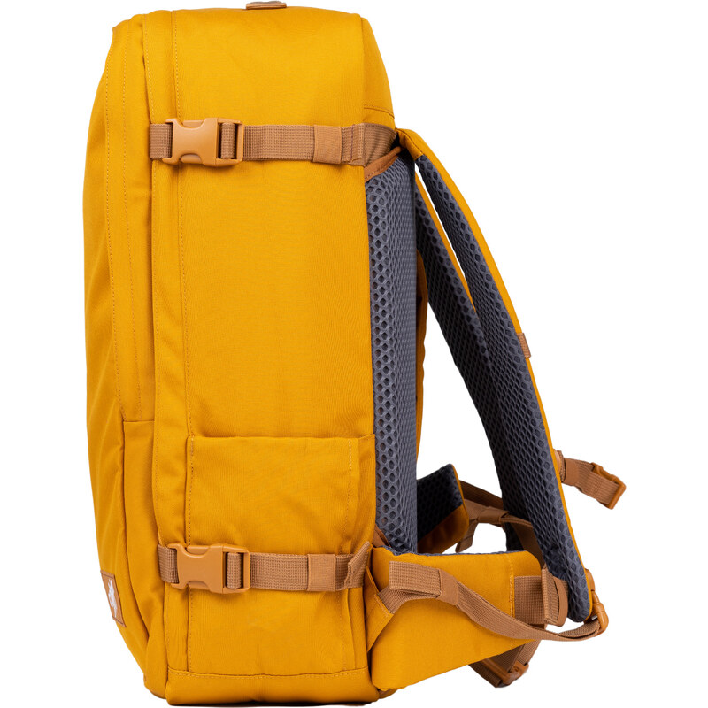 CabinZero Classic Pro 42L Orange Chill