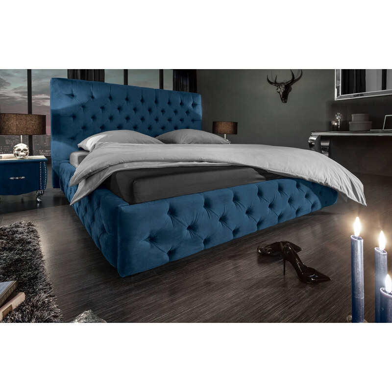 Moebel Living Modrá sametová postel Vivian 180 x 200 cm