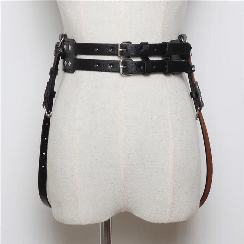 Bodypiece harness / kšandy / pásek - černý koženkový dvojitý