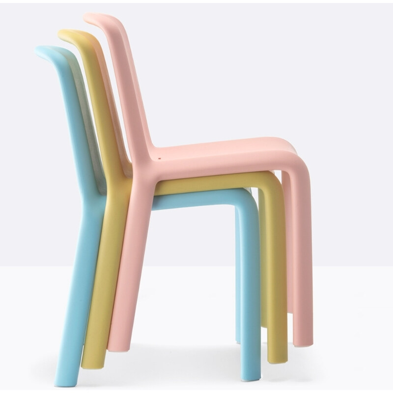 Pedrali Dětská růžová plastová židle Snow 303