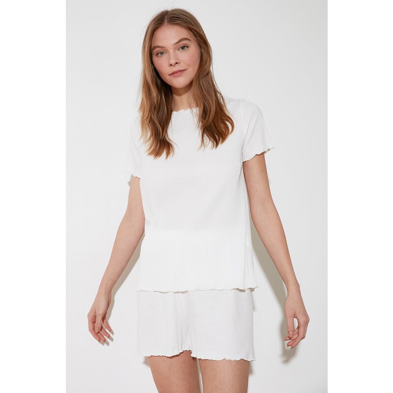 Trendyol White Corduroy T-shirt-Shorts Knitted Pajamas Set