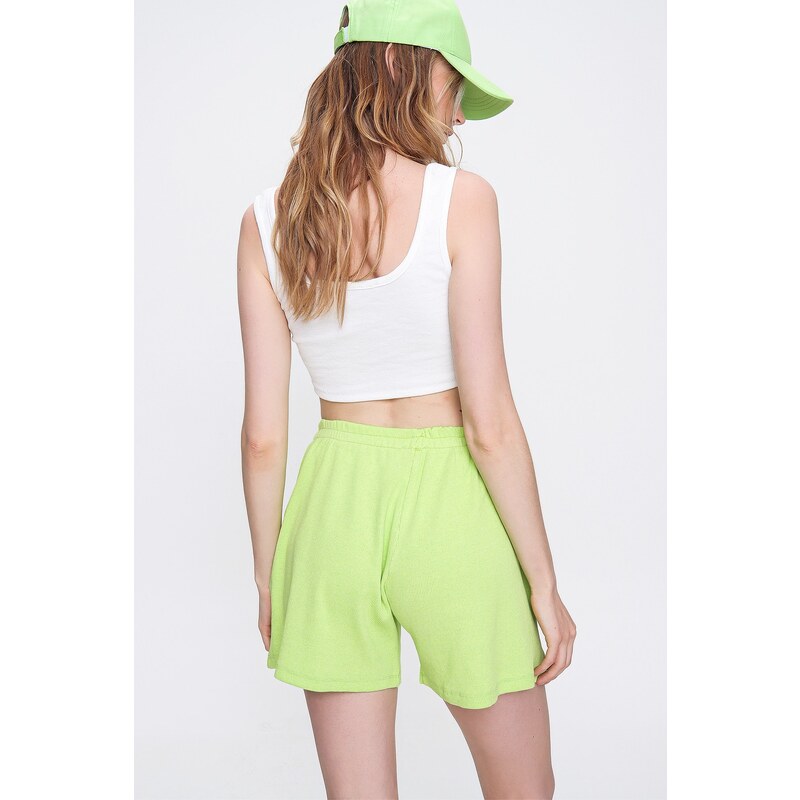 Trend Alaçatı Stili Women's Peanut Green Cotton Bermuda Shorts