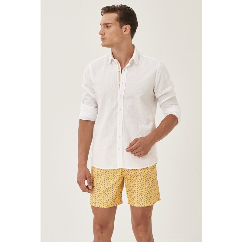 AC&Co / Altınyıldız Classics Men's Yellow Standard Fit Casual Patterned Swimwear Marine Shorts.