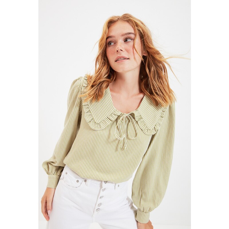 Trendyol Green Collar Detailed Woven Blouse