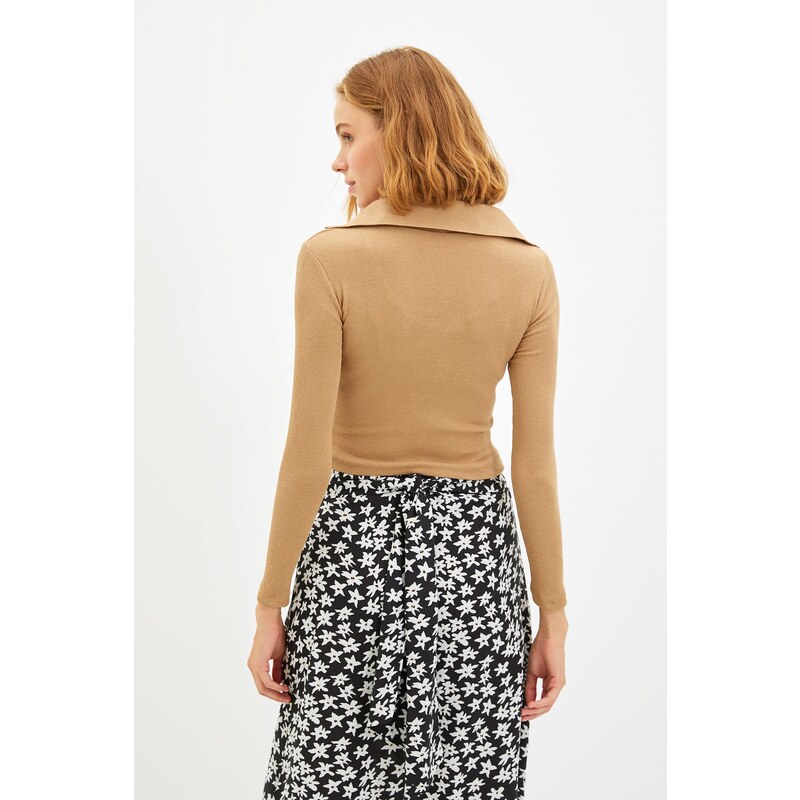 Trendyol Camel Polo Neck Crop Knitted Blouse