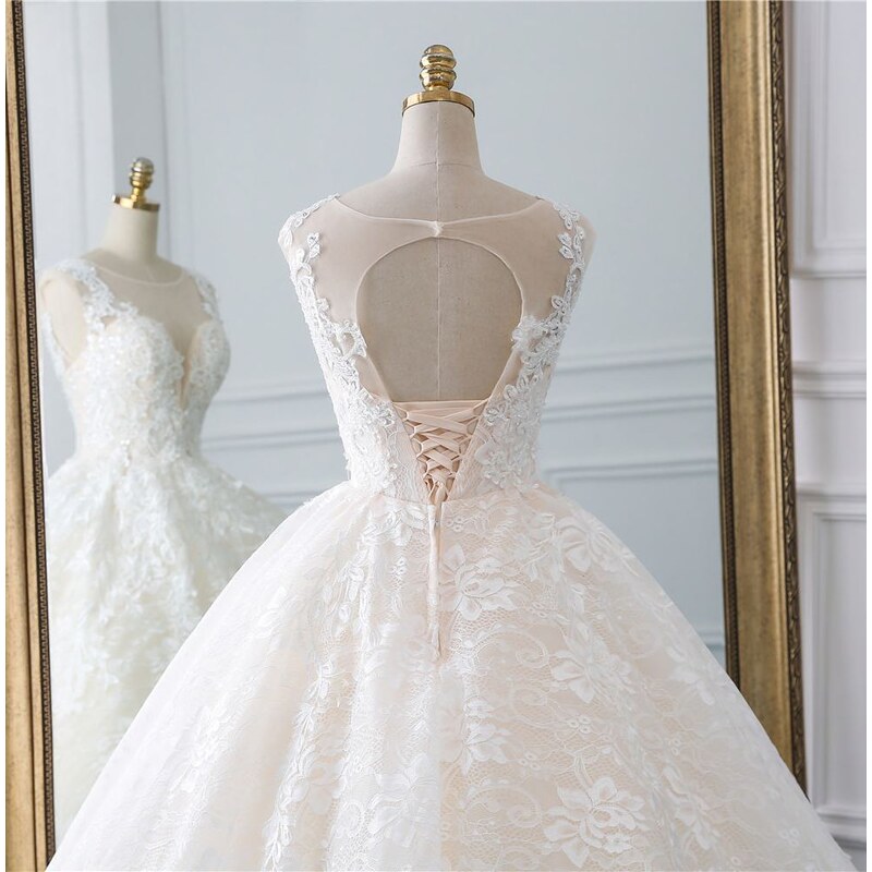 extra luxusní svatební šaty celokrajkové princeznovské Patricia