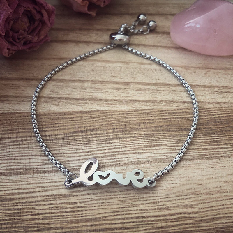 Estemia Náramek z chirurgické oceli s nápisem LOVE 61668807