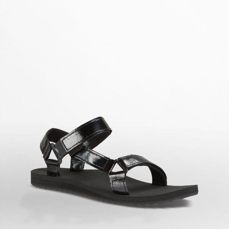 TEVA Women's Original Universal Patent Leather: černá 36