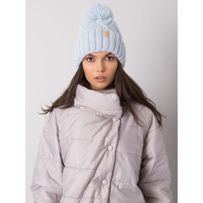 Fashionhunters Světle modrá izolovaná zimní čepice