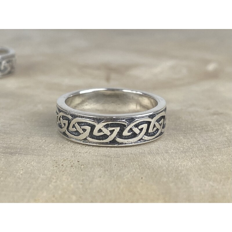 SYLVIENE Stříbrný prsten pro muže Celtic oxidovaný 6 mm