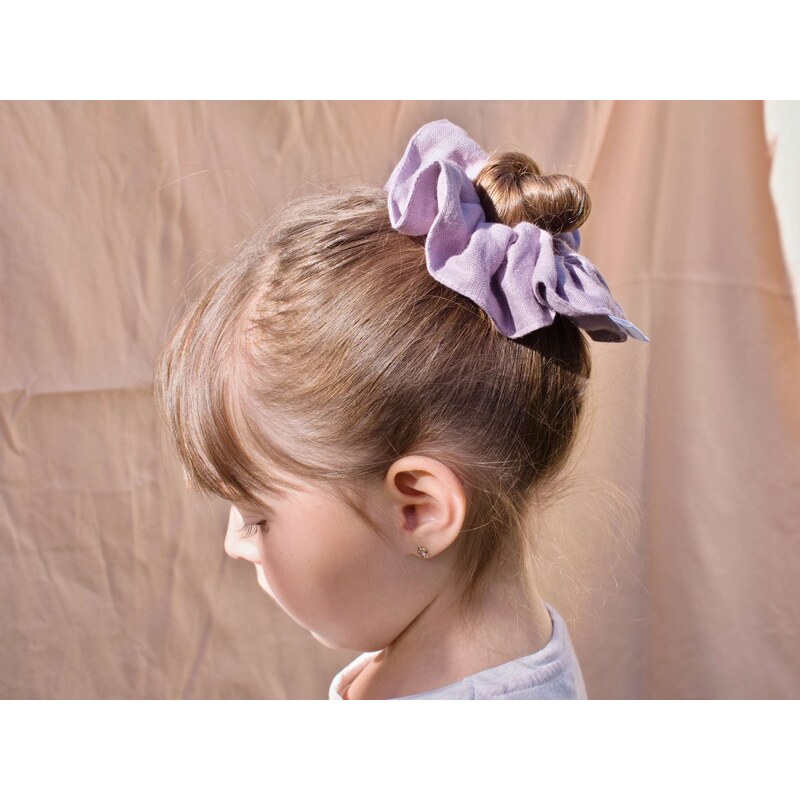 Snový svět Lněná gumička Scrunchie tmavá kostka 5 cm