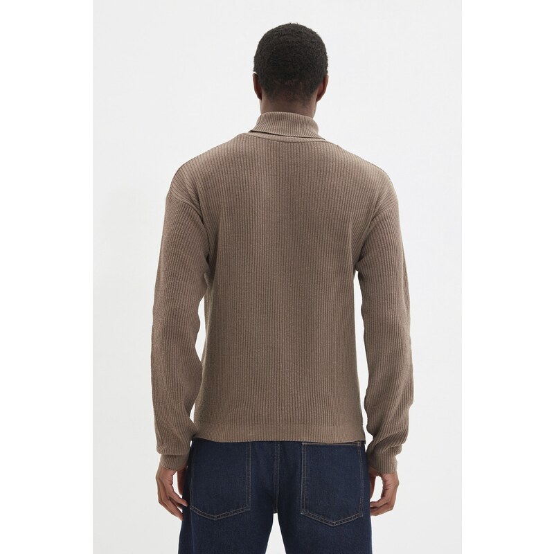 Trendyol Camel Oversize Wide Fit Turtleneck Basic Sweater