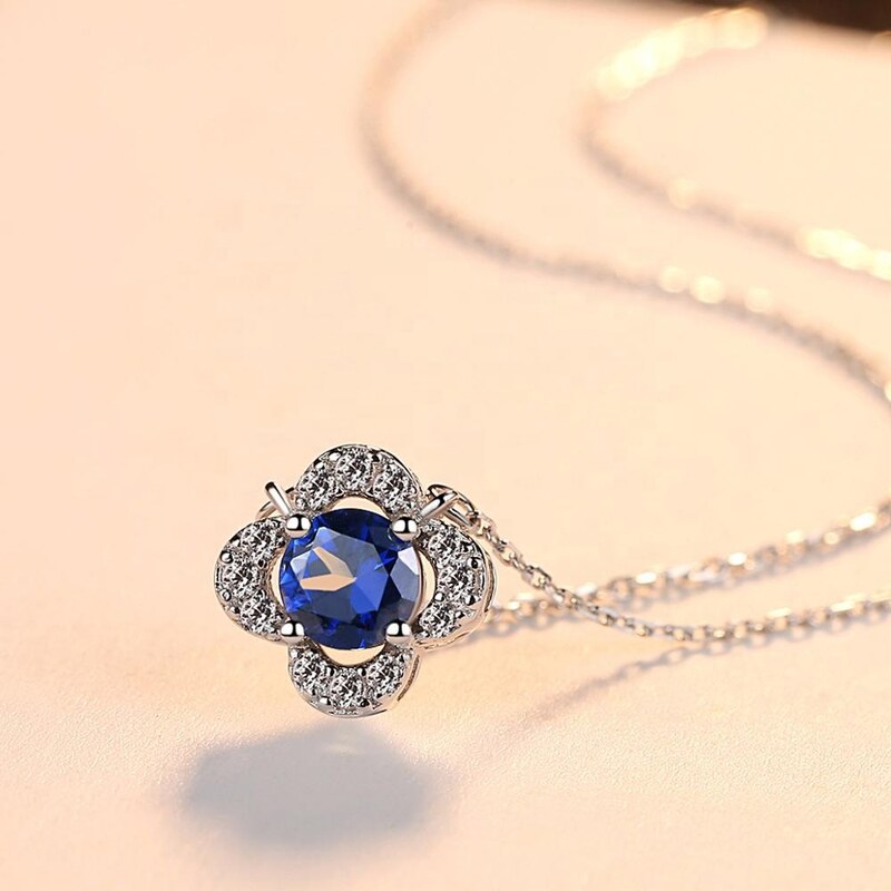 Linda's Jewelry Stříbrný náhrdelník Indigový Květ Ag 925/1000 INH154
