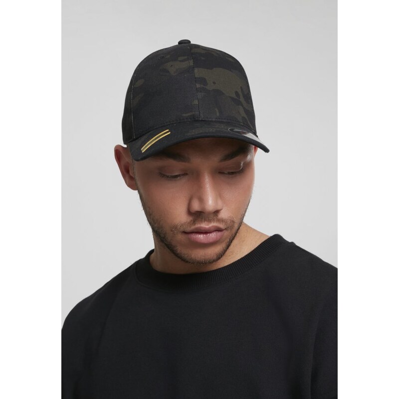 Pánská kšiltovka Urban Classics Flexfit Multicam - tmavě maskáčová
