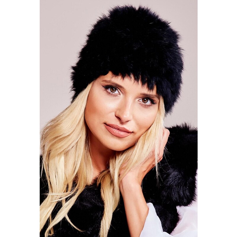 MladaModa Dámská kožešinková čepice model 80138 černá 65318303