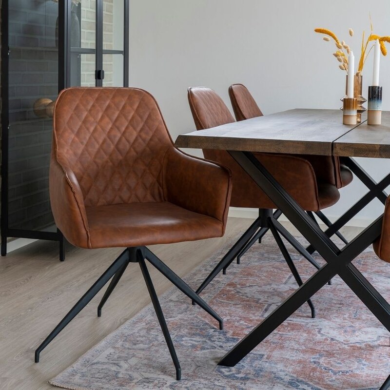 Nordic Living Hnědá koženková otočná jídelní židle Malvik